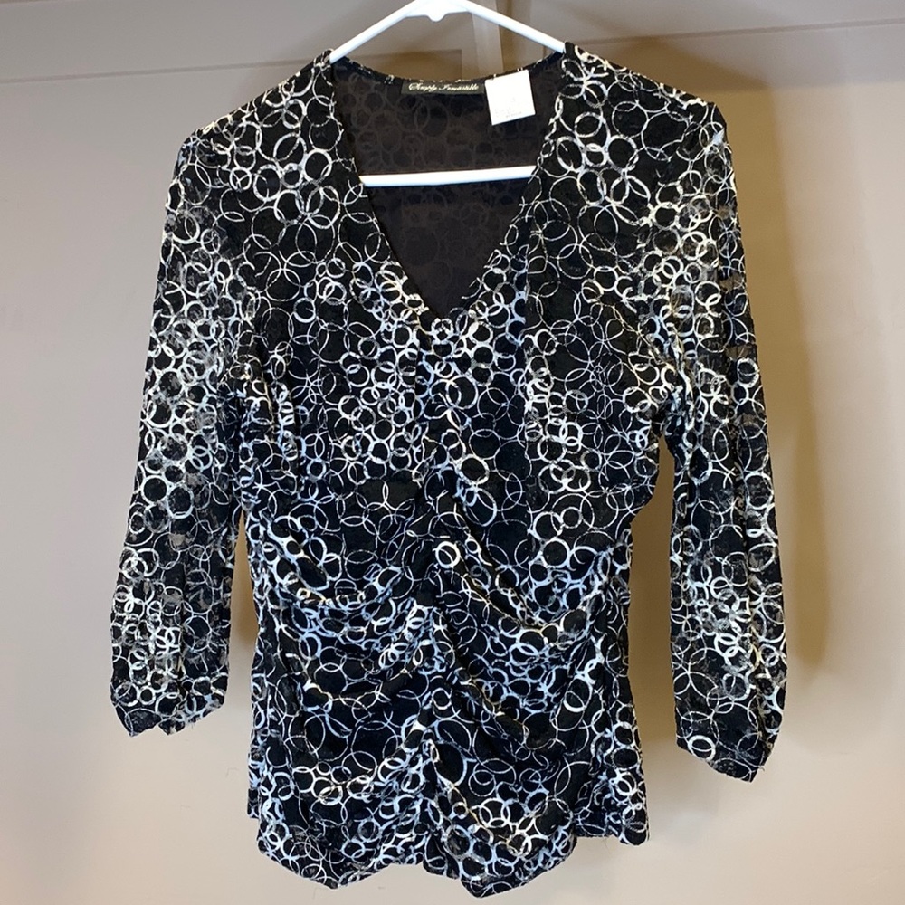 Simply Irresistible Lacy V Neck Top (Fits like a Medium)